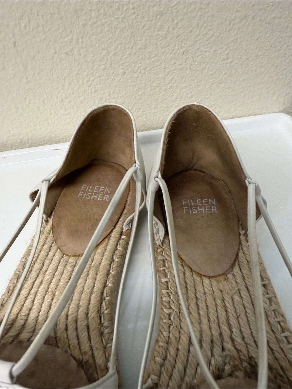 Eileen Fisher Creme White Leather Espadrille Flats with Elastic Straps Sz 9